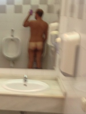 Xtudr - ekay_94: I'm shy at first, but I'm open to proposals ;) 
Skype: ekay_1994