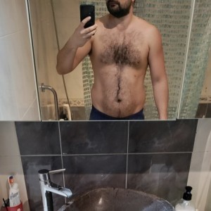 Xtudr - Isaac21_: Male uncle looking for dominant male uncles in bed and from there try new things. I don't like 