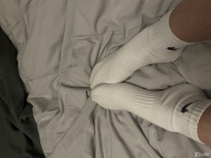 Xtudr - Tobisleaf: First time in the BDSM world wants to be used and hung when it suits you! DM me, I don’t mind age.