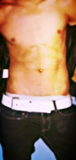 Xtudr - jtc: Soy un amo dominante, me gusta dar órdenes y que me obedezcan. Busco un esclavo sumiso y entregado