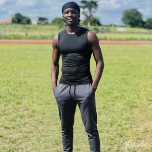 Xtudr - Bryan_: I am just the guy you will love to chill with 