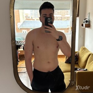Xtudr - subjoven26: Young inexperienced seeking dominant man