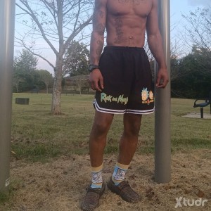 Xtudr - littFreakk: 423 New Here , someone lets link up 
