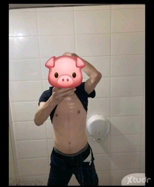 Xtudr - Muuurrr: I'm looking for tough guys and fuckers to break my ass.