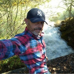 Xtudr - Reiv:  Swicht, velludete (wolf), busca amo a quien obedecer o perro que domar
