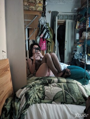 Xtudr - BuscoConSitio: Do you want dick or should I cover it?