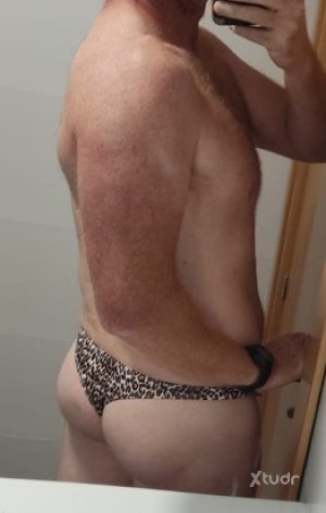 Xtudr - BrunoGomez: Sumiso, amante del bondage, de la ropa interior y del cuero. No me interesa el sexo. Solo fantasías y jugueteo morboso d...