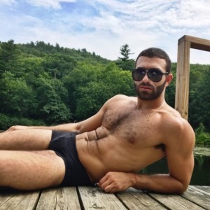 Xtudr - RubenDomXXL: I'm top and dominant in sex. From a bottom I expect above all obedience and submission, and a desire to please.
Nothing...