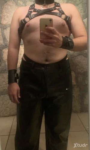 Xtudr - BdsmGdl: Soy mayormente sumiso pero puedo ser Amo por el esclavo correcto $
