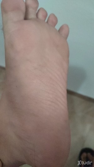 Xtudr - heterofindom: Busco maricon pagafantas para que me pague, hago footfetish, cum control humillación y exposeo.
Todo online, soy heter...