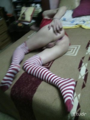 Xtudr - victormesa76:  Me entrego a activos, soy totalmente pasivo y me gusta obedecer previos pactos, soy legal, discreto y  busco para que...