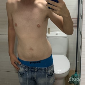 Xtudr - pupsum: Perro sumiso para servir a machos
Cuero, latex, correas…