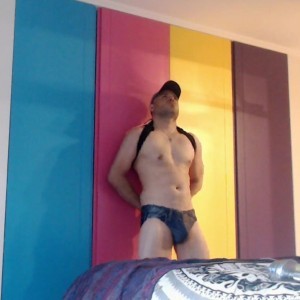 Xtudr - Daninun69: Buscando jugar con amos y dominantes que gusten de putitas lindas para rol y exhibicion. 
Me gusta la humillación, la ado...