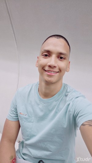Xtudr - Pipeboy: Busco act xl para morbosear y pasar buenos ratos de buen rollo soy joven latino complaciente y obediente, sumiso y morboso ...