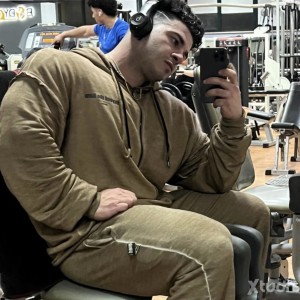 Xtudr - Alexx_25: @xale_Xordax
