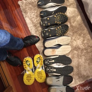 Xtudr - LameZAPAS: 46 180 78 busco tio para estar a sus pies, lamerle las zapas, suelas, pies, calcetos, trampling, comida de polla, culo, p...