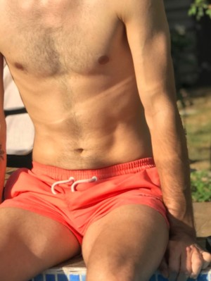 Xtudr - Agus93Sum: I'm a novice submissive for virtual interactions. I'm into exhibitionism, cum control, spankings, and piss control.
I'm v...