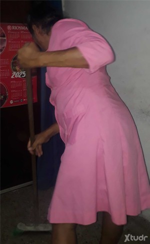 Xtudr - VeronicaRomina: Buscando sexo con varios hombres, gran grupo cojedor penetrandome incansablemente
deseo tragar muchos litros de seme...