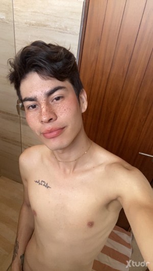 Xtudr - Ezequiel23: Looking for boyfriend , I want a boyfriend. 