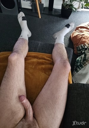 Xtudr - Filthyb: Extreme limitless filthy fucker here. Into unwashed, used gear. Fisting, scat, piss, to name a few 😈🐷🥵 
(No translation nee...
