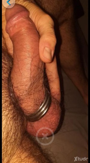 Xtudr - Yzr: Me encantan las pajas y mamadas en grupo, soy versátil mamón cerdo buen rollo morboso pajotes precum lefazos...