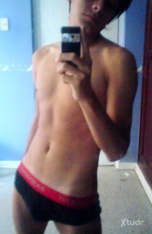 Xtudr - Diego21puta: Hola soy Diego soy esclavo 