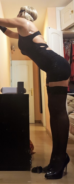 Xtudr - natally: I'm a normal guy who likes to be dominated while dressed as a girl in lingerie.