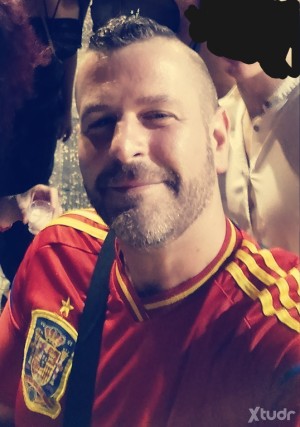 Xtudr - Xavi38sevilla: Submissive curious submissive... 
Open mind and broad tastes. Experiment and enjoy without fear but with safety and r...