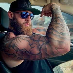 Xtudr - Alphacoker: Worship my perfect physique ! Your purpose in life is serve me! Fucking inferior faggots