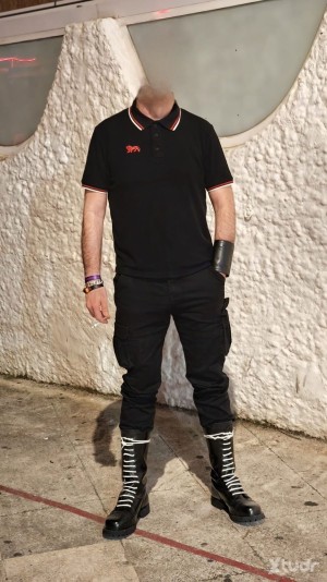 Xtudr - RapadoLonsdale: Macho, Dominante, Cañero, estricto para sumisos/esclavos. 
Me gusta y busco actitud, no permito el puto postureo, ca...