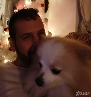 Xtudr - Xavi38sevilla: Submissive curious submissive... 
Open mind and broad tastes. Experiment and enjoy without fear but with safety and r...