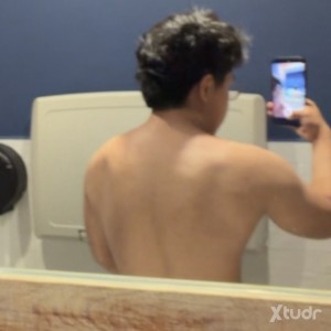 Xtudr - morro_dom21: dominante de madres
me mamá que estén bien pendejas y sean serviciales, lavas mi ropa mientras te azoto, me lames las p...