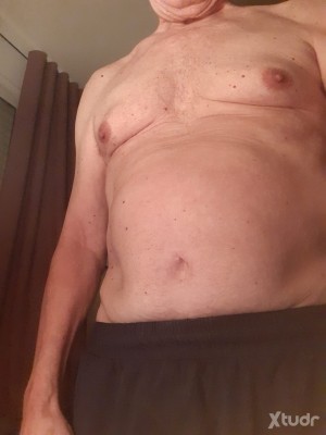 Xtudr - Defkad: Receive scatological orders from a good male