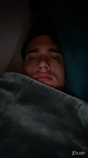 Xtudr - Thiago1: Quiero vestir de mujer, buscando un amo para servirle y ser su perrita, me gusta q me azoten el culo, q me humillen, me use...