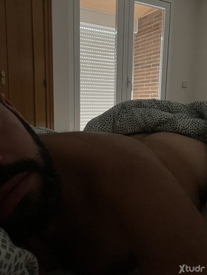 Xtudr - Apicultor: It seems like you didn't provide any text for translation. Please go ahead and provide the input you'd like me to transla...