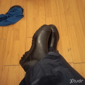 Xtudr - rubberstiefel: Hola a todos.
En Madrid, con ganas de conectar, conocer gente nueva con quien compartir hobbys y fetiches, morbos y g...