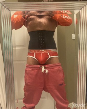 Xtudr - Baranq: NO  FACE PHOTO - NO REPLY !!
Tall hairy passive bottom guy seeks younger active dom top guy 21-50
SIN FOTO DE CARA Y O PERFI...