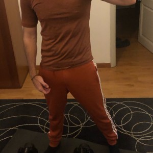 Xtudr - none: Handsome and servicial, cerdete. Looking for sporadic sessions and to experiment. With my masters, I'm in chastity out of resp...