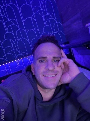 Xtudr - Sixslowf250: Justin here bottom looking for hung tops 7+ for fun I host in franconia nh I’m open to lots bb fisting cd toys groups o...