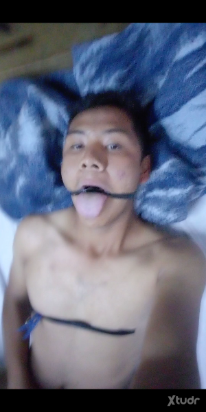 Xtudr - 1bi5ir2p: I'm a Christian who secretly is a whore and today that whore is free 😈