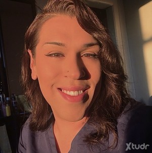 Xtudr - LocoCoco: Hi I’m Coco I’m a trans women 🥰