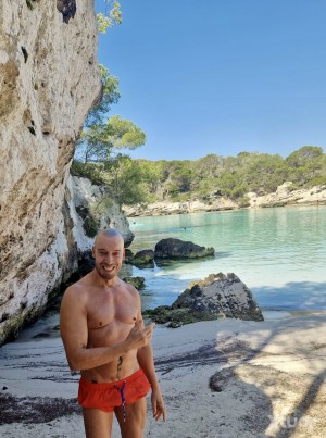 Xtudr - BcnPigHardFun: Maduro con experiencia en sumisión y algo masoca ,  pocos límites me adapto a experimentar cosas nuevas . 