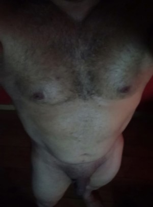 Xtudr - Tomass: Puedo recibir en casa. Solo quedo a partir de las 10 de la noche.
Busco amigo fijo o parejas que quieran chico fijo para los...