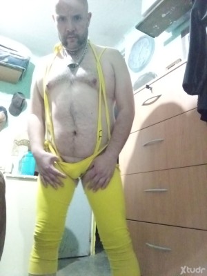 Xtudr - Culo_apelo4dulceros: Soy un varón de ya casi 50 años, tranquilo, no me van los malos rollos, bailador, alegre, caliente muy caliente...