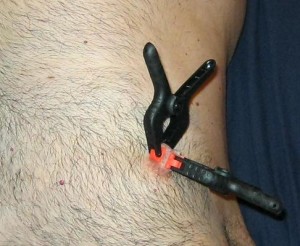 Xtudr - simiamo: Mature submissive, obedient, with hair on chest and legs, good nipples, ass eater.