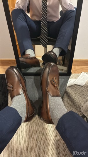 Xtudr - Heteroalfa26: Cashdom masculino 26 años.
Solo esclavos interesados de verdad (€€), no respondo a mensajes de pajilleros sin propuest...