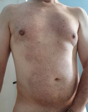 Xtudr - Mamovlc: I'm looking for a dominant man interested in ass.