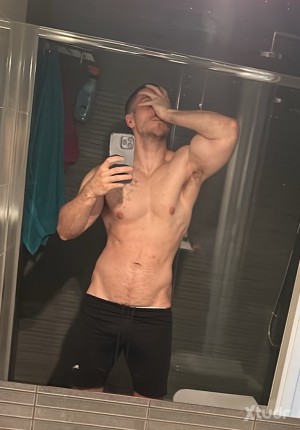 Xtudr - RubenSwitch: If you want to know something ask. Very pig and vicious