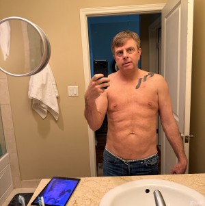 Xtudr - 4cx6fdhl: Laid-back easy-going muscle guy. Looking for mild to wild.