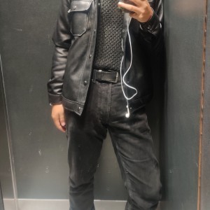 Xtudr - Alejandro1498: Looking for submissive men for sessions or something steady. I have a place sometimes.